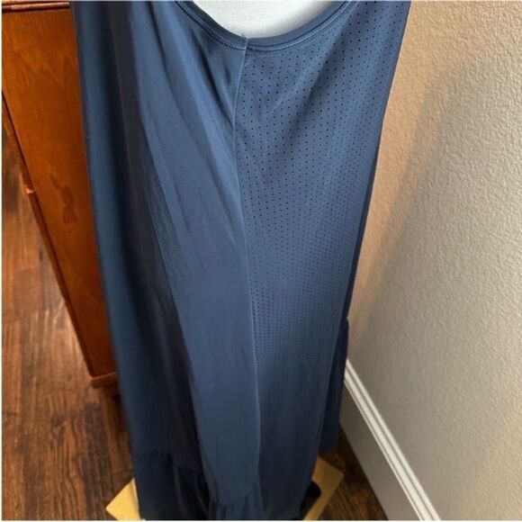 NWT Sweaty Betty explorer Ace dress-Y7 - Picture 8 of 10